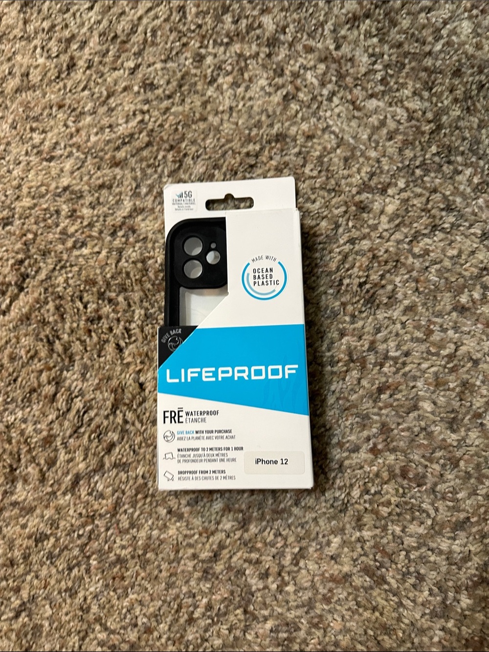 LifeProof FRE Waterproof Black Phone Case for iPhone 12 - Ocean-Based Plastic